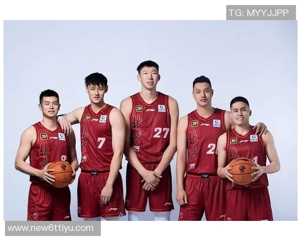 媒体人分析新入选球员和年轻球员进男篮12人名单机会渺茫