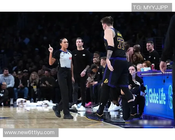 贝弗利盛赞康宁汉姆如东契奇喜爱马克西并称其每年都有进步