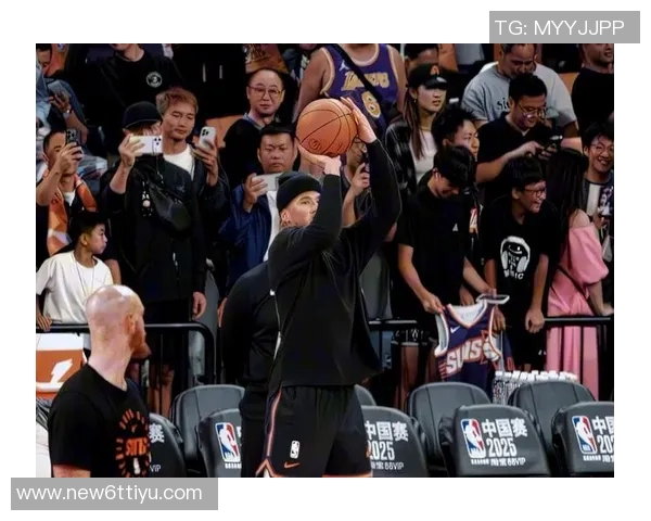 布克谈中国赛:在空间距离中找到相遇的完美契机 布克谈中国赛:在空间距离中找到相遇的完美契机