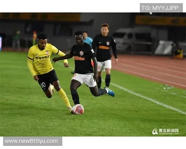 海牛门前连续进攻未果VAR判罚越位导致进球无效引发争议