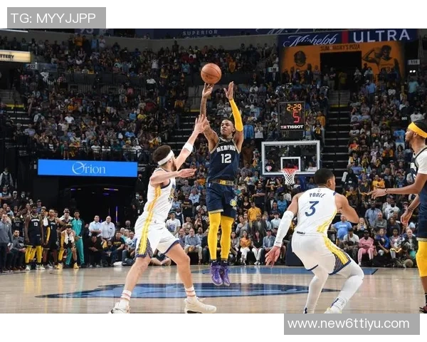 小贾谈中距离投篮能力：这是我比赛中不可或缺的一部分